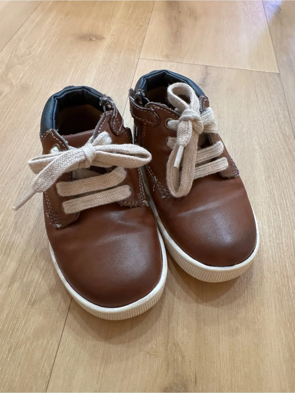 Eddie Bauer Brown Toddler High-Top Casual Sneakers, size 7 Toddler